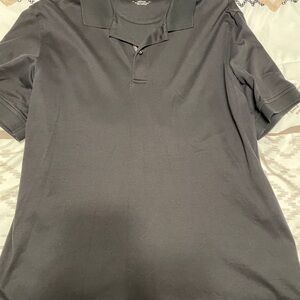 UNTUCKit Black Polo Shirt with Short Sleeves